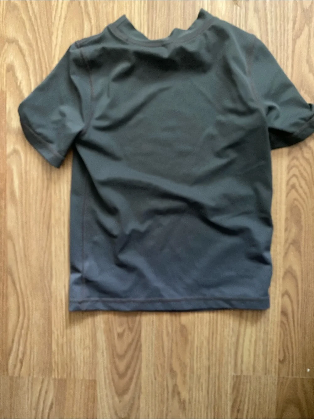 Old Navy Logo Grey Short-Sleeve Rash Guard: Size 5